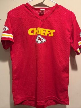 Chiefs Patrick Mahomes #15 Youth Jersey - Size Large